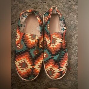 womens rowdy crowd clothing size 9 Colorful Geometric Slip-On Shoes